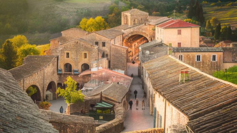 à la découverte des bastides médiévales de l'aveyron